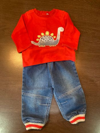 Ensemble jean tee shirt  dinosaure