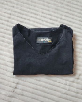 Tee-shirt noir à manches longues – Taille L – Bon état