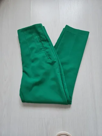 Pantalon Zara
