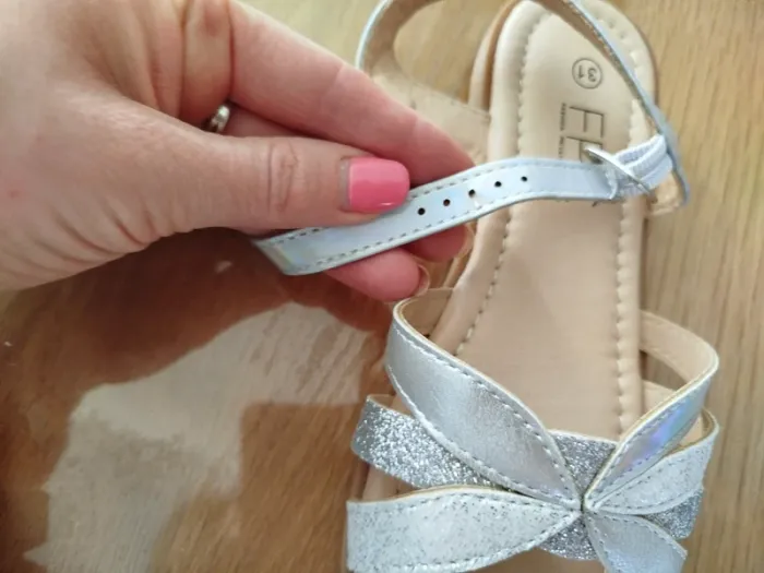 Sandales grises - photo numéro 6