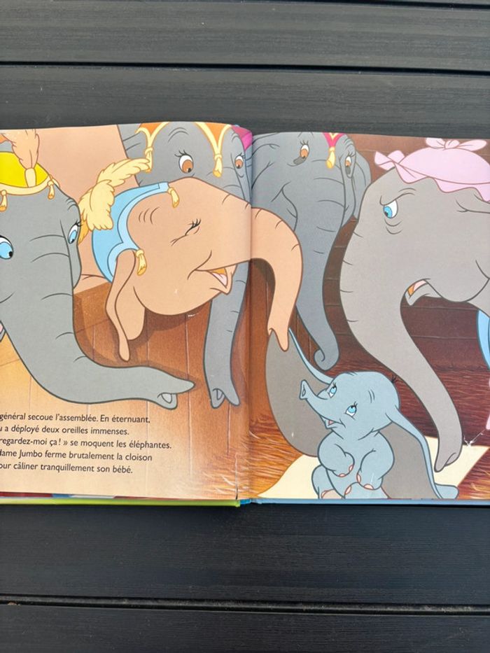 🌺Livre les grands classique Disney Dumbo🌺 - photo numéro 9