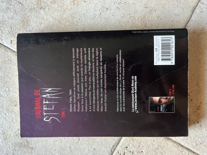 Lots de livre Vampire diaries - photo numéro 3