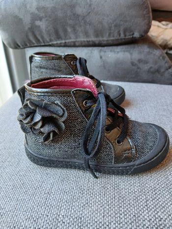 Chaussures fille en 19
