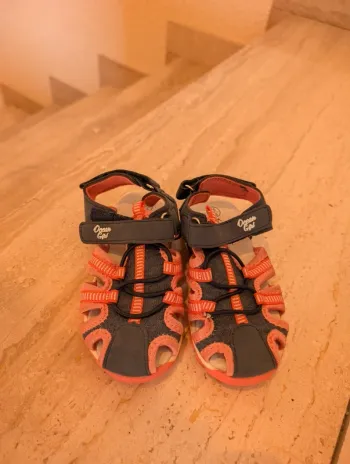Sandales fille 25 NEUVES