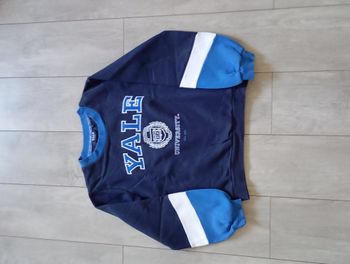 Sweat shirt