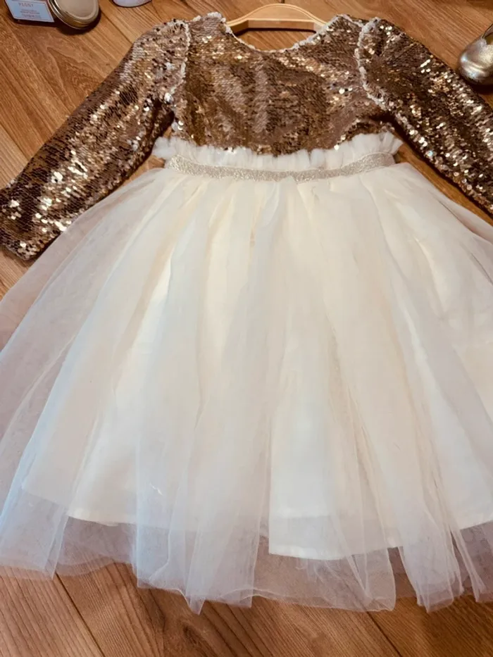 Taille 2-3 ans Robe créateur fille TAO crème dorée * sequins tulle * 🩷 - photo numéro 4