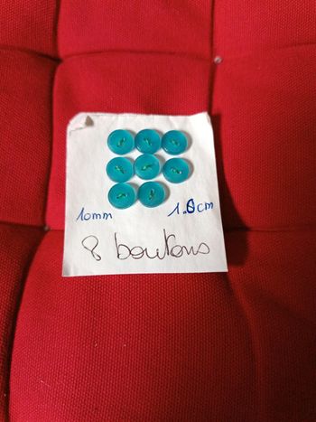 Lot 8 boutons plats bleu turquoise