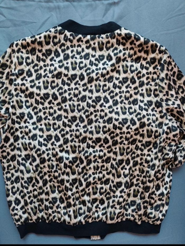 Blouson fin léopard - photo numéro 8