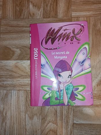 Livre la bibliothèque rose Winx Club Le secret de Morgana en bon état