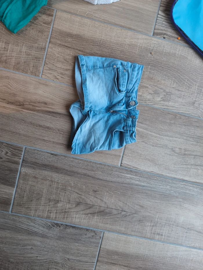 Short jean