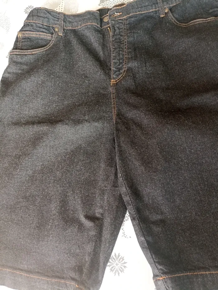 Bermuda neuf 2 xl - photo numéro 4