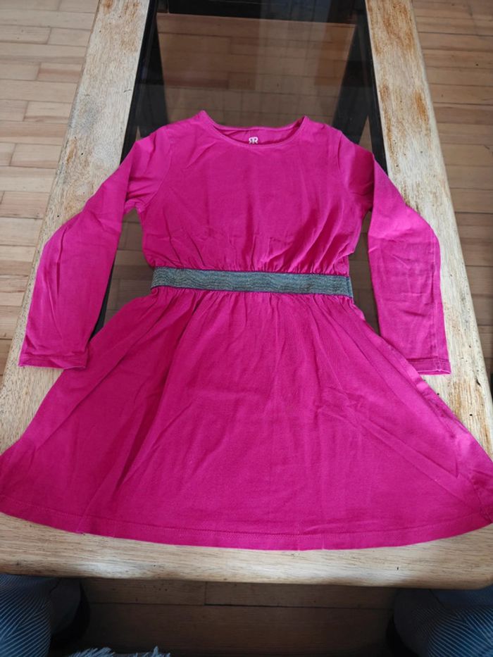 Robe cintrée taille 8 ans