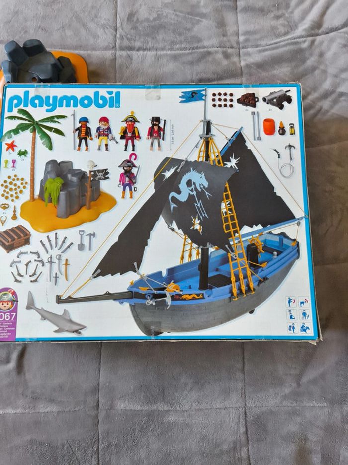 Playmobil 4067 Bateaux Pirates avec Île complet - photo numéro 3