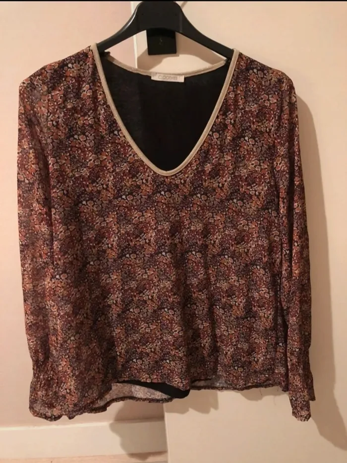 Blouse fleurie automnale Khaan