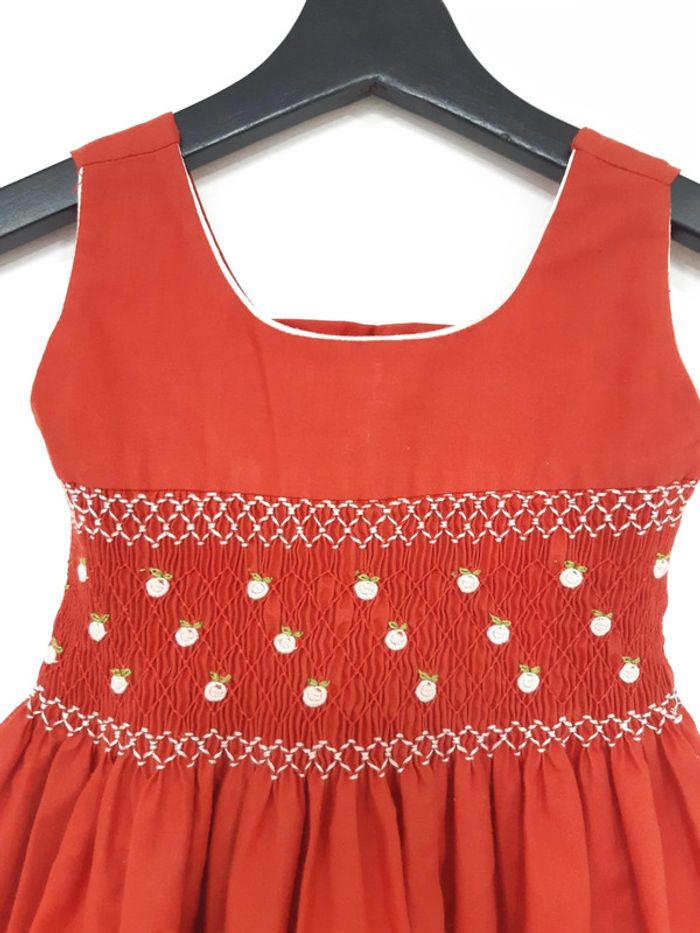 Robe rouge 4 ans - photo numéro 2