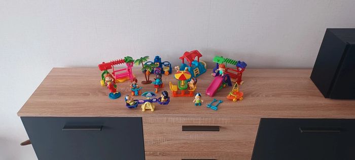 Lot jouets figurines New Ray Novelty