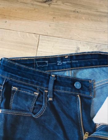 Robe Desigual bleu imprimé – Taille M – Petit défaut