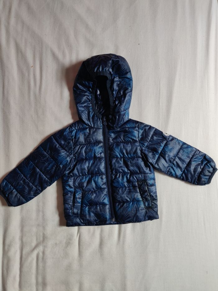 Doudoune Grain de Blé bleue marine taille 12 mois