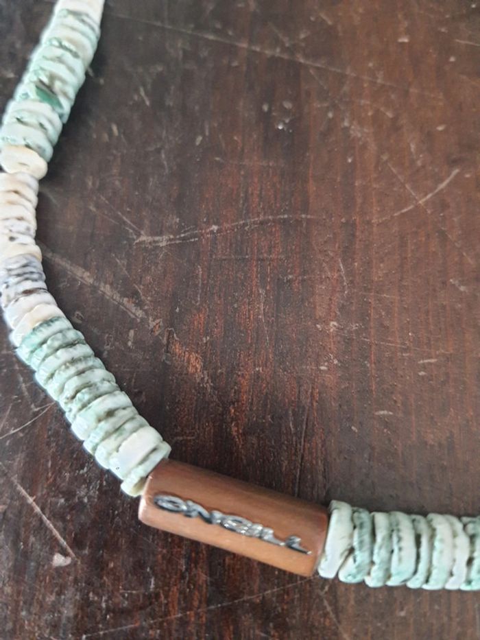 Collier ras de cou homme O'neill très bonne état - photo numéro 6