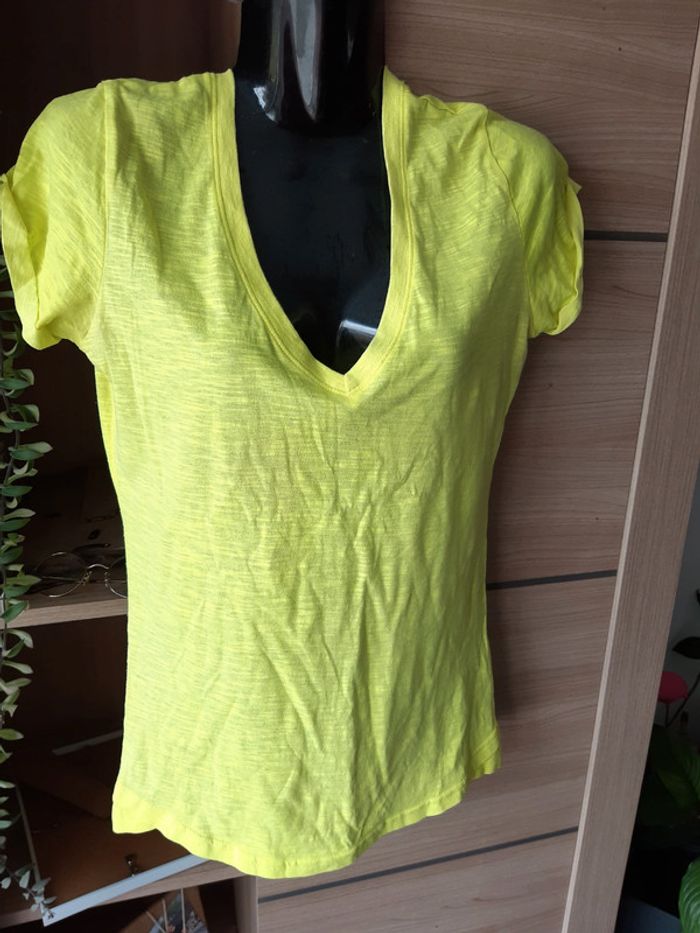 T-shirt jaune fluo