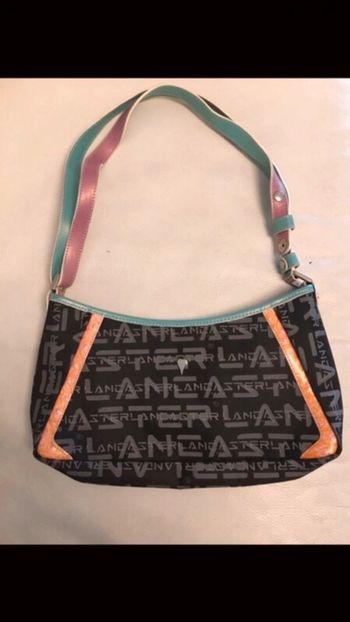 Sac Lancaster