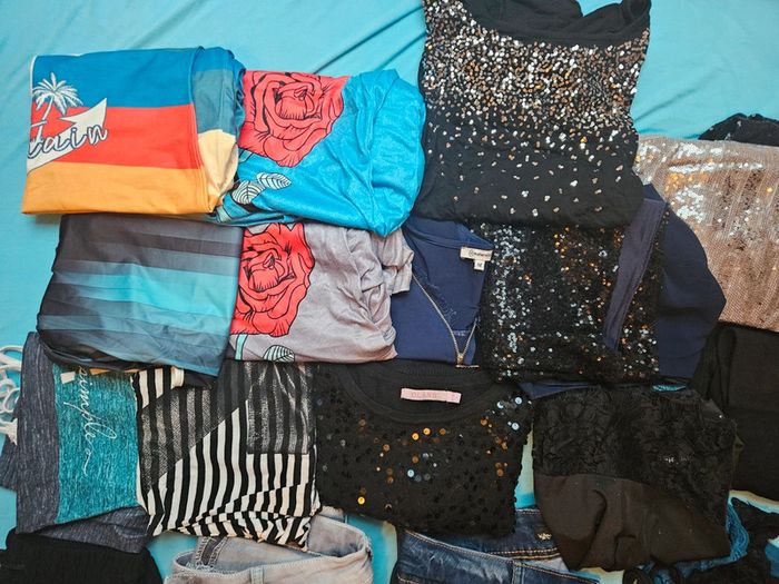 Gros lot vêtements femmes - photo numéro 14