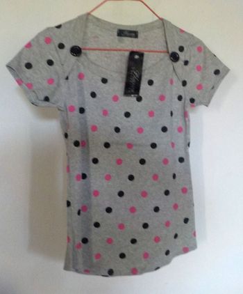 TEE-SHIRT GRIS A POIS ROSES ET NOIRS TU NEUF