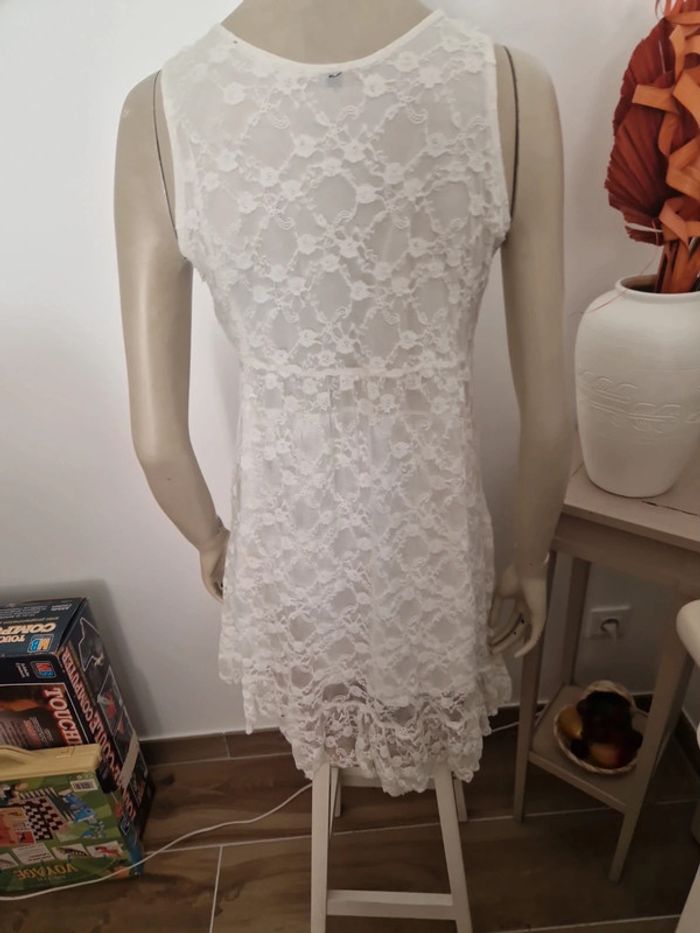 Robe en dentelle 🤍 - photo numéro 11