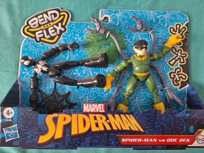 Spider-man Marvel - Spider-man vs Doc Ock - Bend and Flex