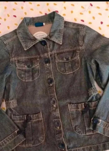 Veste en jean sergent major très bon état 8 ans
