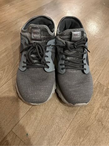 Basket femme grise 39