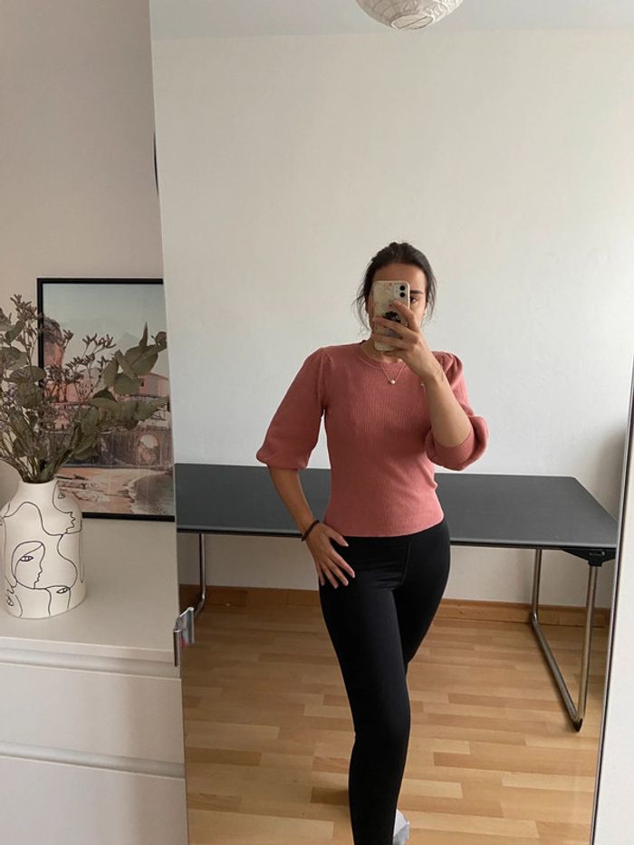Pull rose manche 3/4 bouffantes / Taille S - photo numéro 2