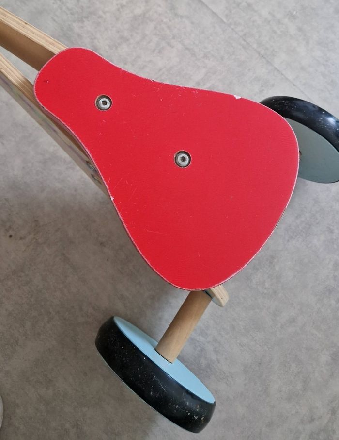 Vélo en bois style draisienne - photo numéro 4