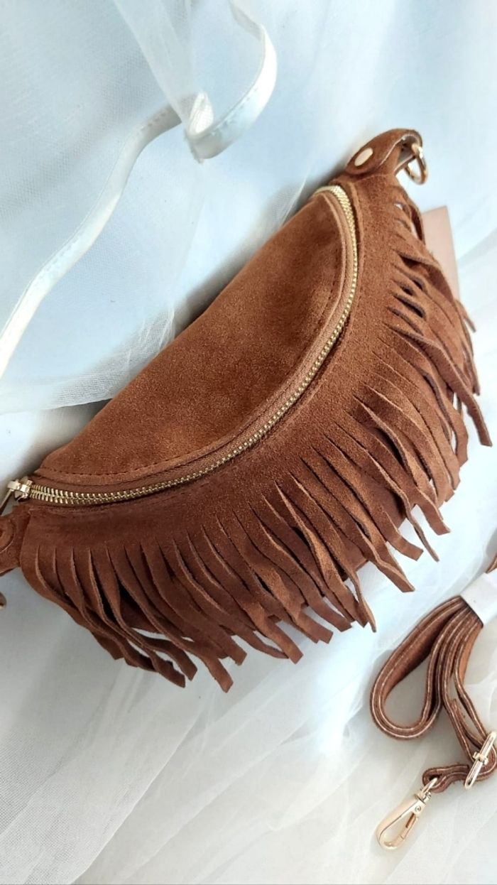 Sac banane daim à franges camel - photo numéro 5