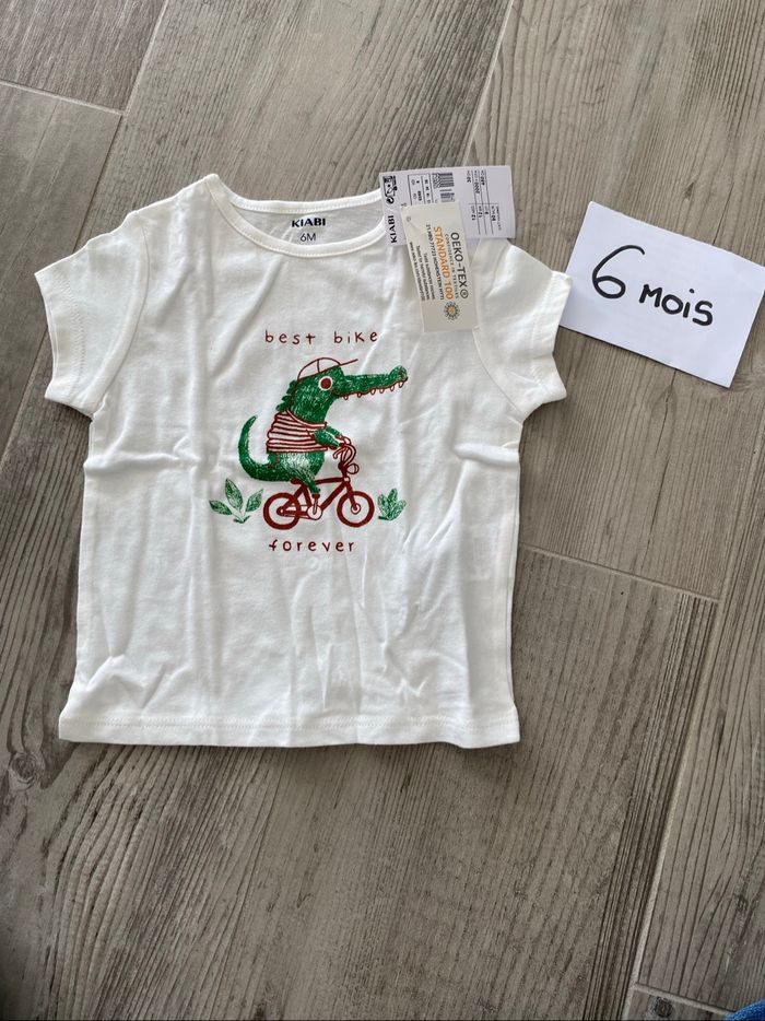 T-shirt