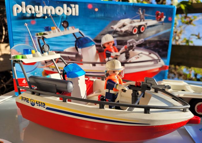 Playmobil 4823 Bateau de Pompier avec boite et notice - photo numéro 3