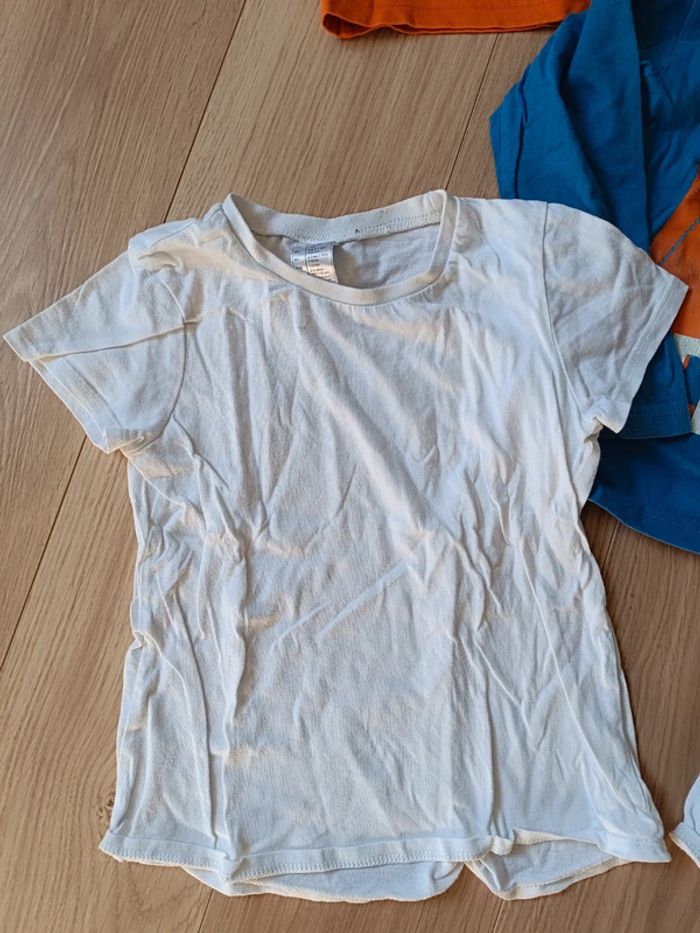 Lot maillots de corps et hauts de pyjamas 4 ans - photo numéro 2