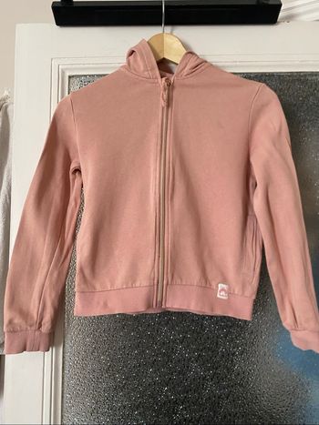 Gilet capuche rose Kiabi