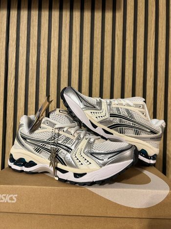 Asics Gel Kayano 14