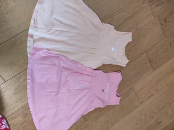 Lot 2 robes kiabi