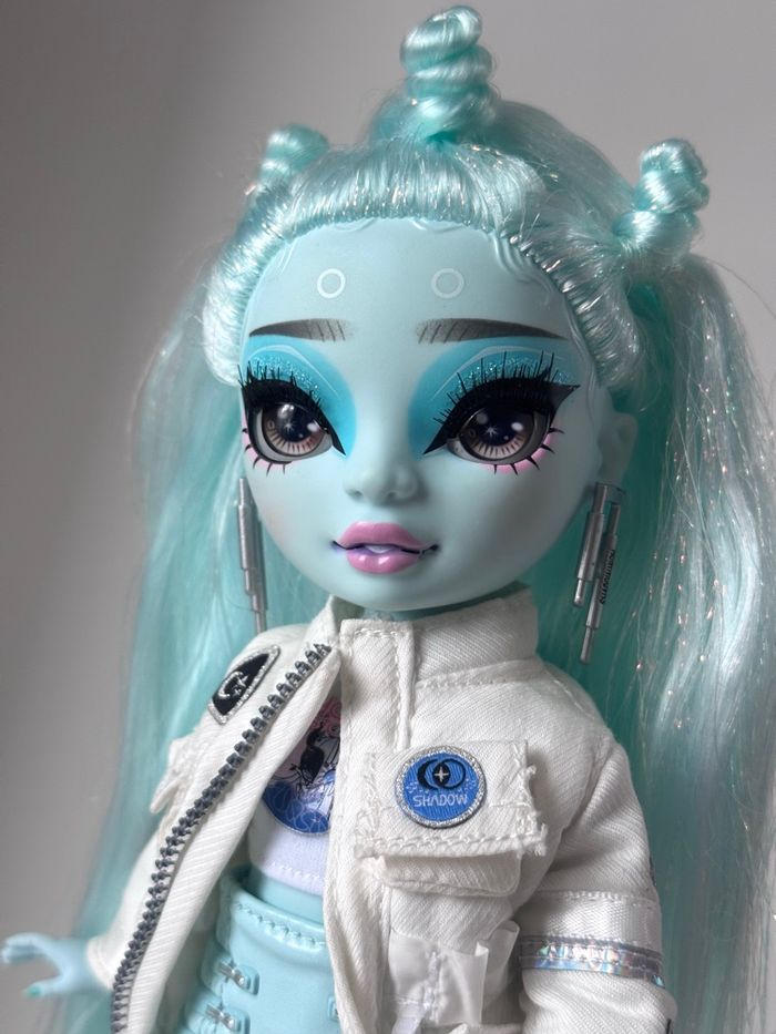 Zoey Rainbow High Shadow High