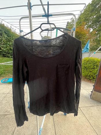 T-shirt manche longue taille M
