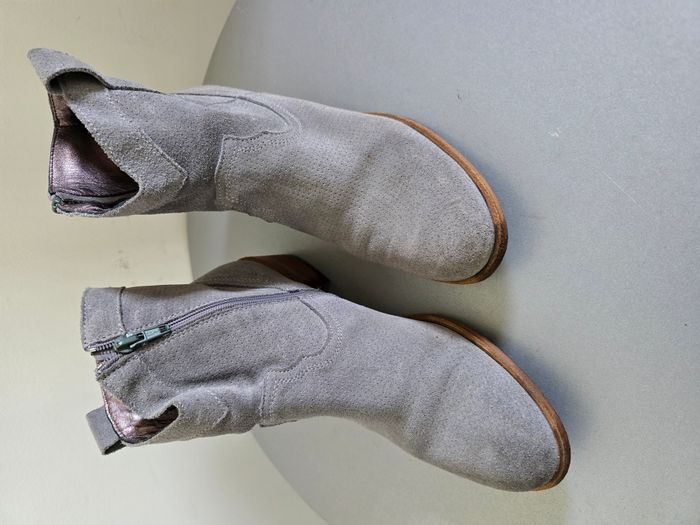 📌 Bottines Western/Cowboy Cuir Suédé - NIMAL