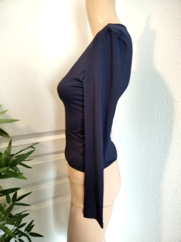 Top bleu marine Shein taille XS neuf - photo numéro 3