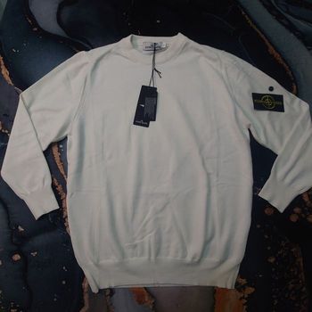 Pull Stone Island Taille M col rond homme neuf avec étiquettes – badge amovible