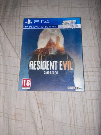 Resident Evil Biohazard + pochette holographique