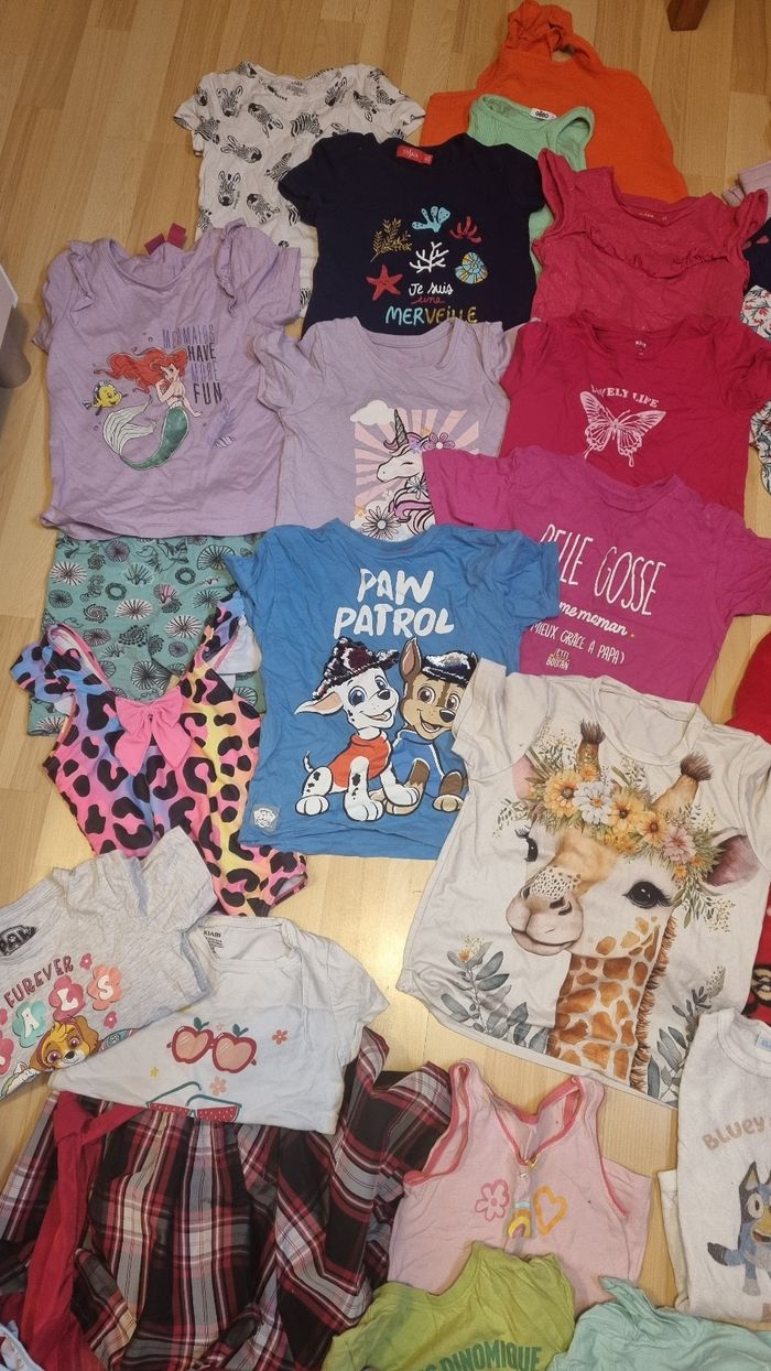 Lot vêtements fille 6 ans - photo numéro 5