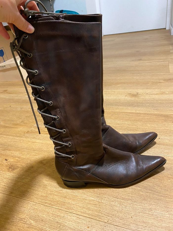 Botte bata taille 37 - photo numéro 2