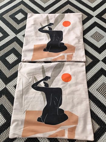 Lot de 2 housses de coussin neuf