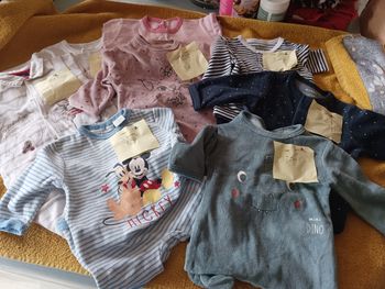 Lot de huit dors bien velours eponge